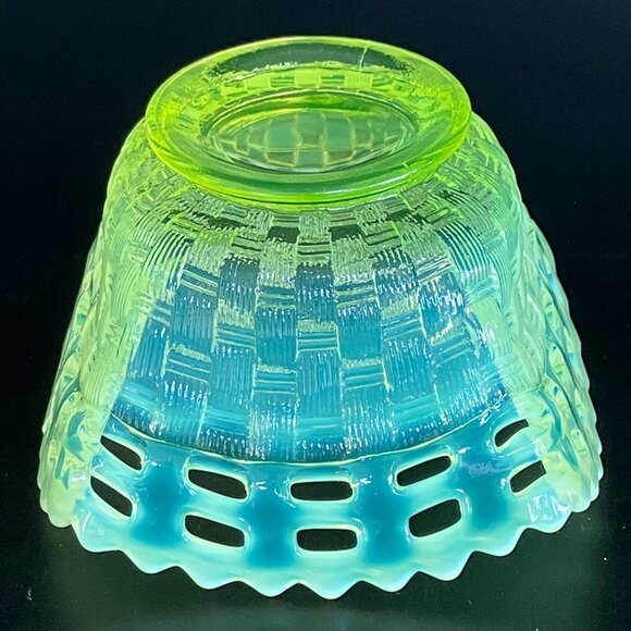 Fenton Topaz Opalescent Uranium Lattice Basket Weave Candy Dish - Picture 7 of 13